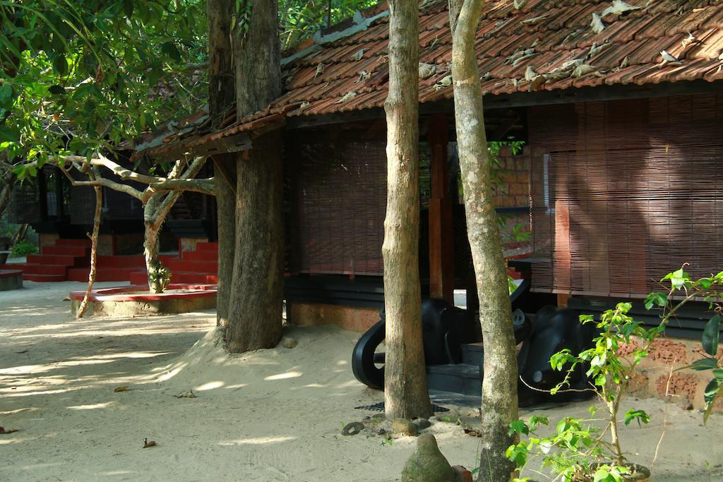 Arakkal Heritage Mararikulam Esterno foto