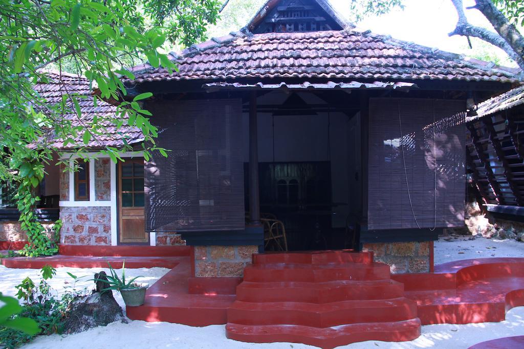 Arakkal Heritage Mararikulam Esterno foto