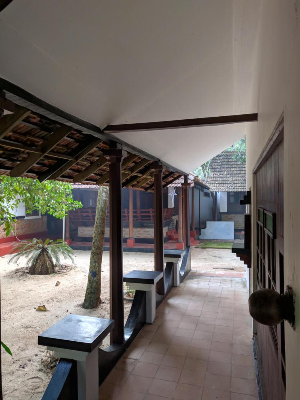 Arakkal Heritage Mararikulam Esterno foto